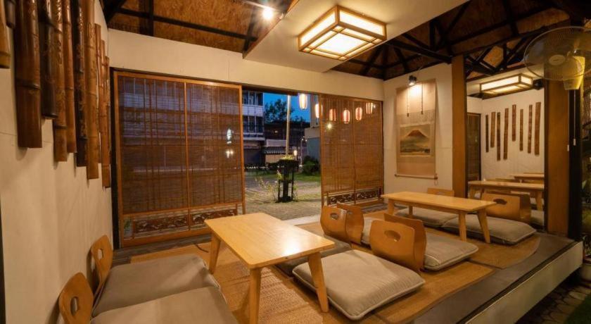 Haikin Ryokan Чиангмай Экстерьер фото